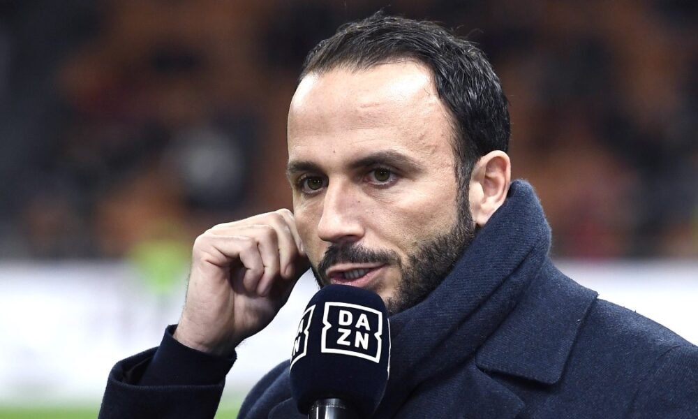 Pazzini critico con l’Italia: «Dal 2008 abbiamo provato a scopiazzare la Spagna e ci siamo snaturati, mancano calciatori alla Cassano! Su Pio Esposito…»