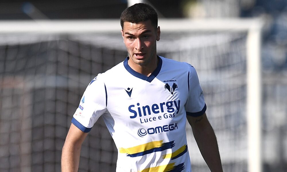 Calciomercato Verona, l’esordio in Nazionale lancia Coppola! Addio all’Hellas, giocherà in Premier League