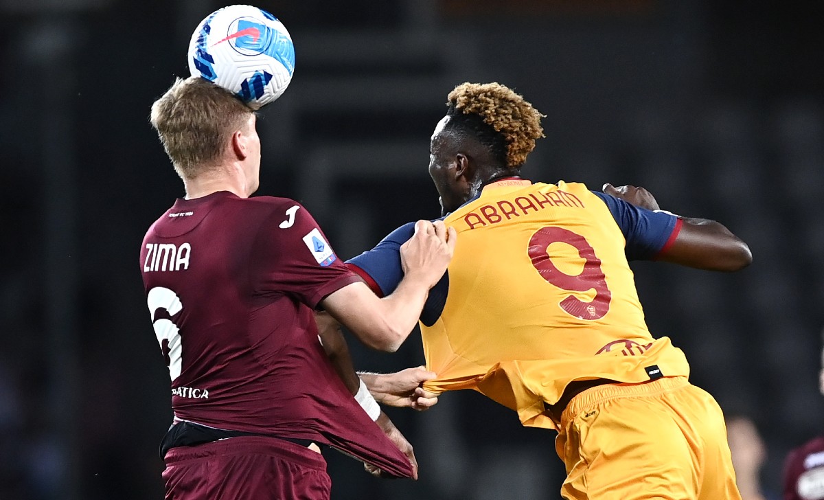 Zima Abraham MG0 9979