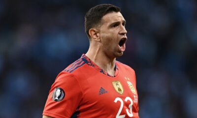 Emiliano Martinez MG8 7952