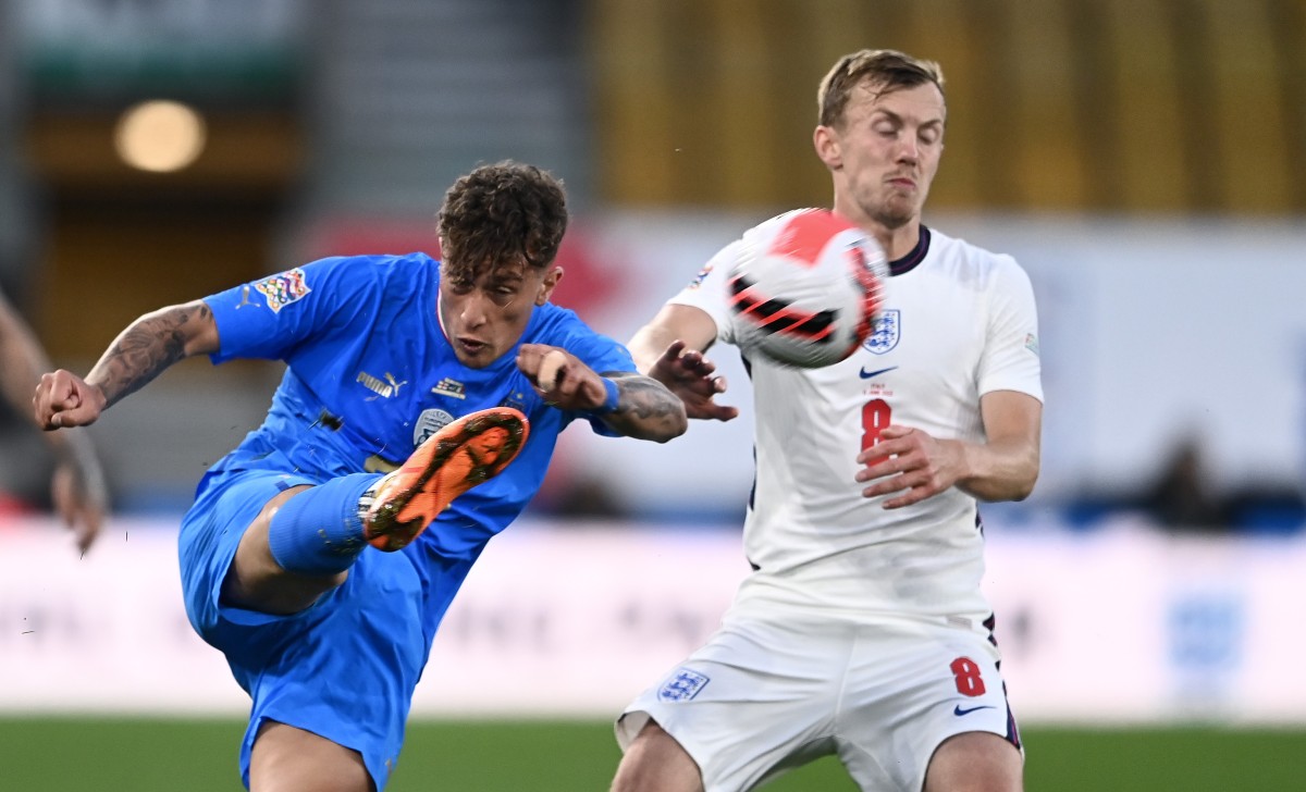 Esposito Ward Prowse MG8 3007