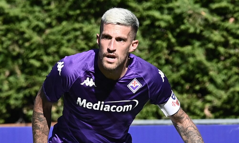 Biraghi, pressing del Napoli per acquistare il terzino della Fiorentina. Ecco le indiscrezioni sull’affare di mercato