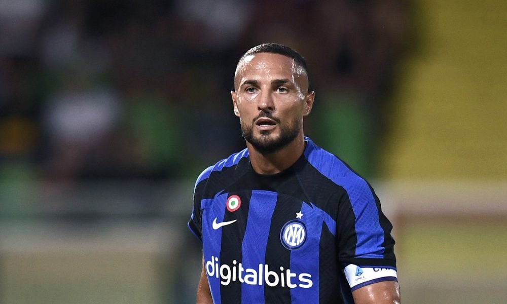 D’Ambrosio rientra in Italia: il difensore ex Inter e la famiglia tornano nel nostro Paese dopo la paura vissuta negli Emirati Arabi