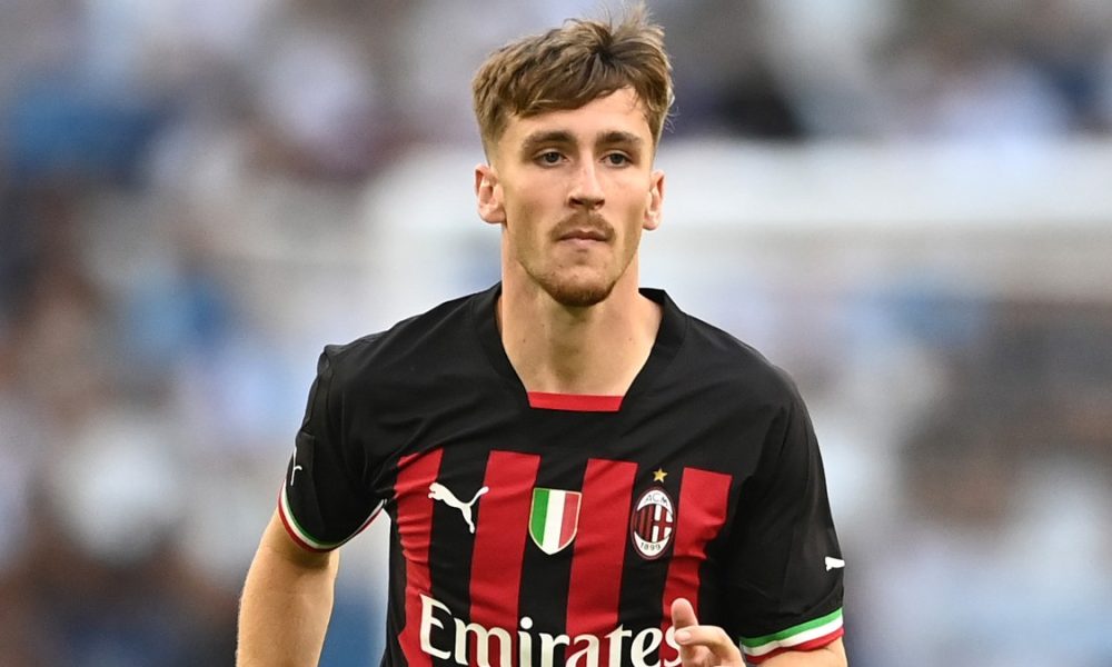 Infortunati Milan, arrivano buone notizie da Milanello: Saelemaekers torna in gruppo! Le ultimissime