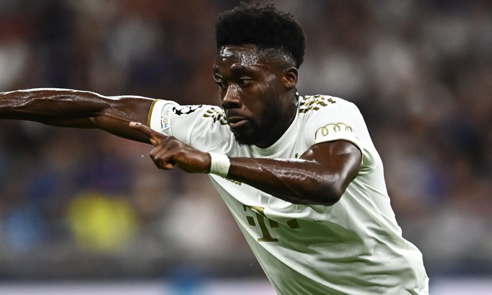 Infortunio Davies, brutte notizie per il terzino del Bayern Monaco! Rottura del crociato: salta la partita contro l’Inter