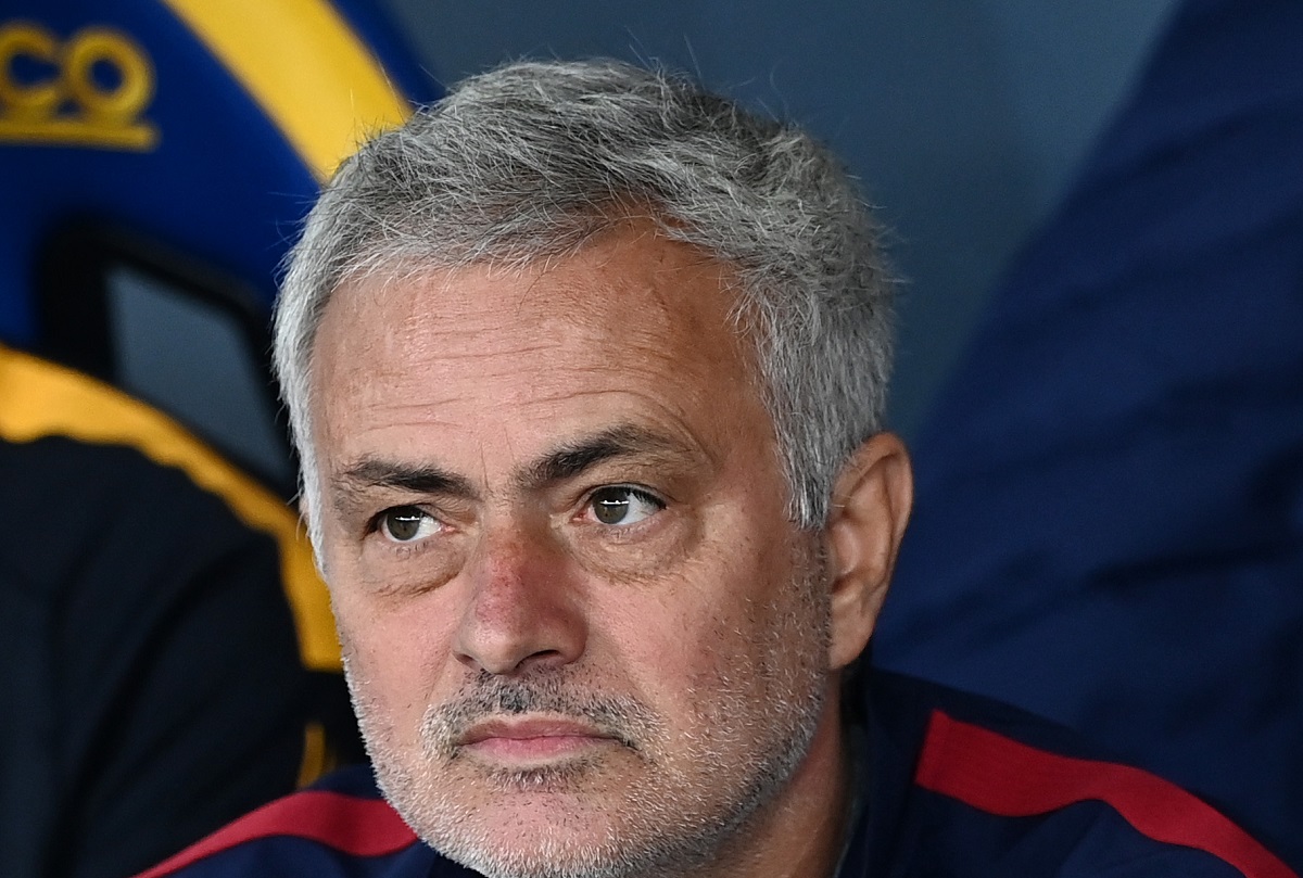 Mourinho a sorpresa: «Dovevo lasciare PRIMA la Roma, ho sbagliato a rifiutare QUESTA squadra per i tifosi…»
