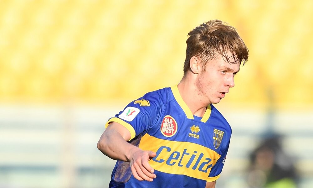 Calciomercato Parma, scatenati i ducali! Dopo Nicolussi Caviglia e Carboni, ecco gli altre due colpi