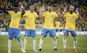 Qatar 2022, Roy Keane contro il Brasile: «Balletti irrispettosi»
