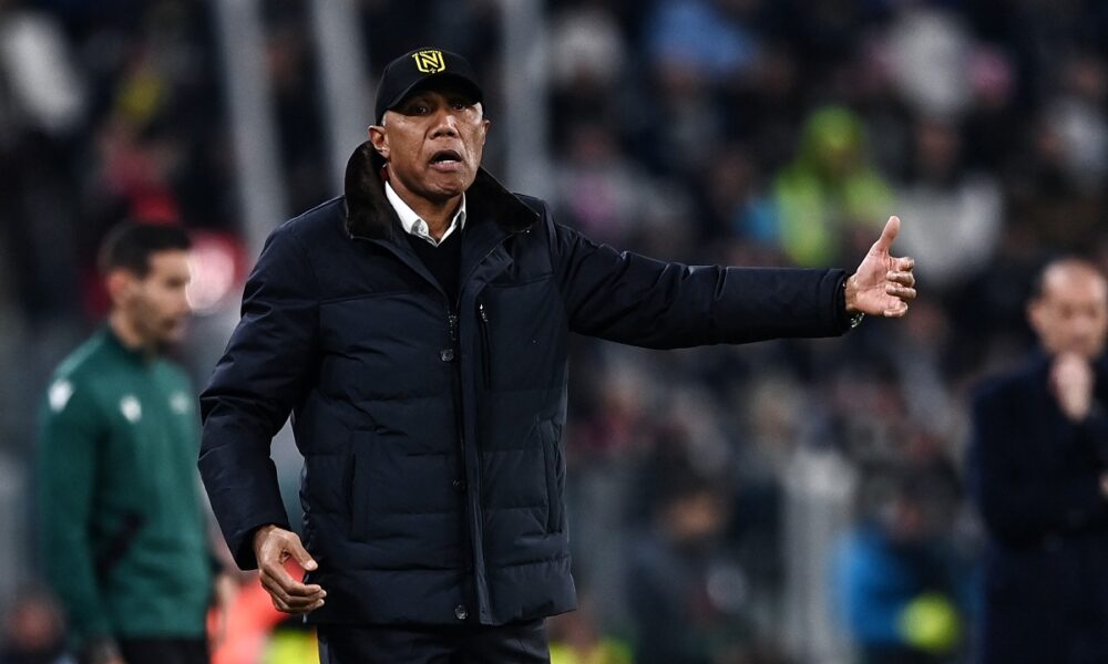 Kombouarè scocca una frecciata al nostro calcio: «Ci sono più italiani al Paris FC che alla Juventus e al Milan, ecco perché non andranno ai Mondiali!»