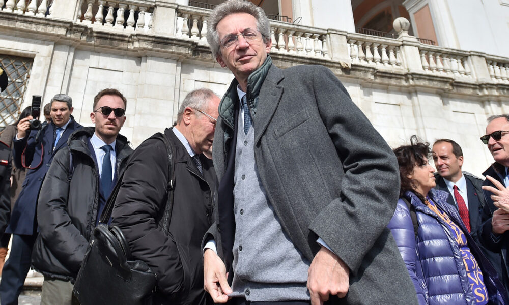 Napoli in festa per il 4° scudetto. Il Sindaco Manfredi: «Città gioiosa, vincenti non solo nello sport»