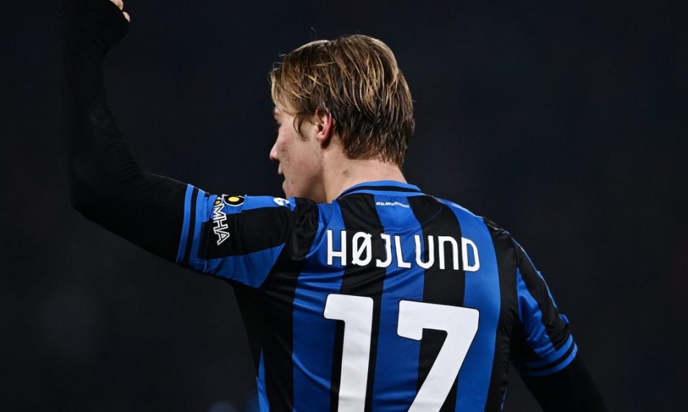 Hojlund-Napoli, affare in chiusura con il Manchester United! I dettagli della trattativa