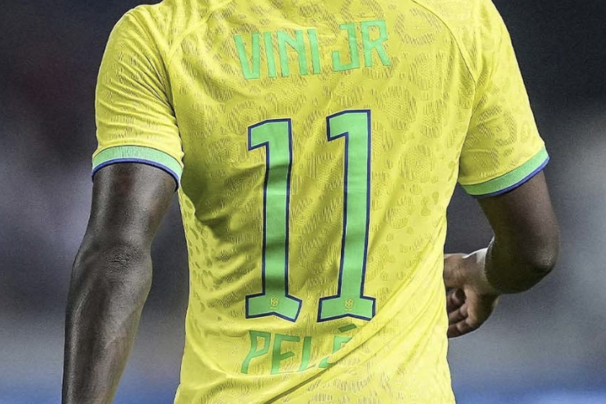 Brasile, la prima senza Pelé: un omaggio al Re sulla maglia verdeoro