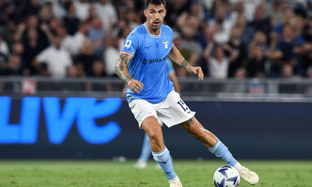 Lazio, dentro al caso Romagnoli: gli spifferi da Formello aprono questo scenario. Ecco cosa sta succedendo