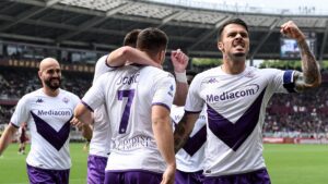 West Ham, Soucek: «Ero vicino alla Fiorentina, ma voglio batterla»