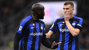 Inter, Dzeko chiede il cambio: al suo posto Lukaku
