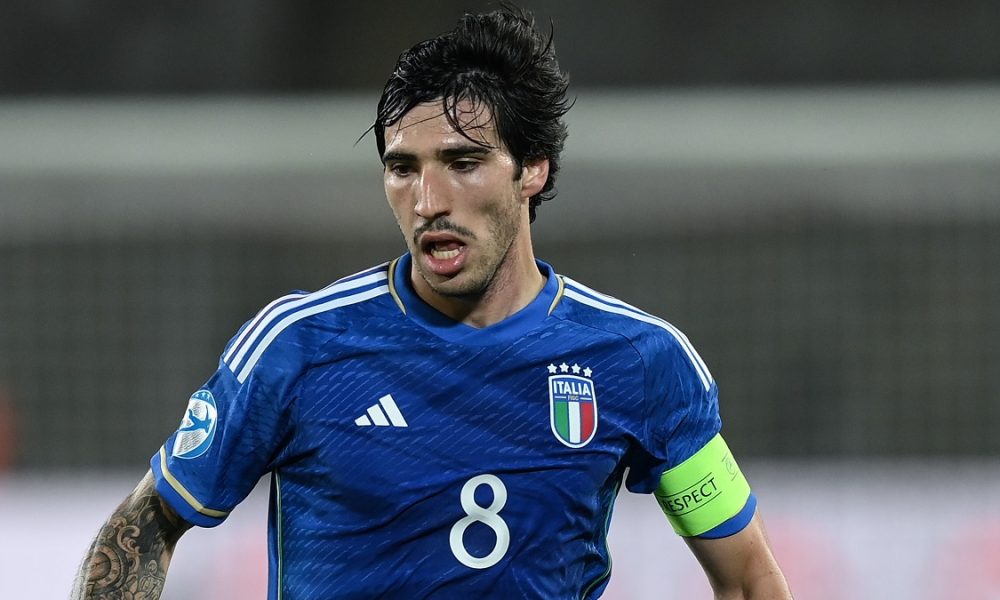 Infortunio Tonali, arriva l’esito degli esami: sospiro di sollievo per Gattuso! Rischio forfait per i playoff scongiurato, ecco come sta