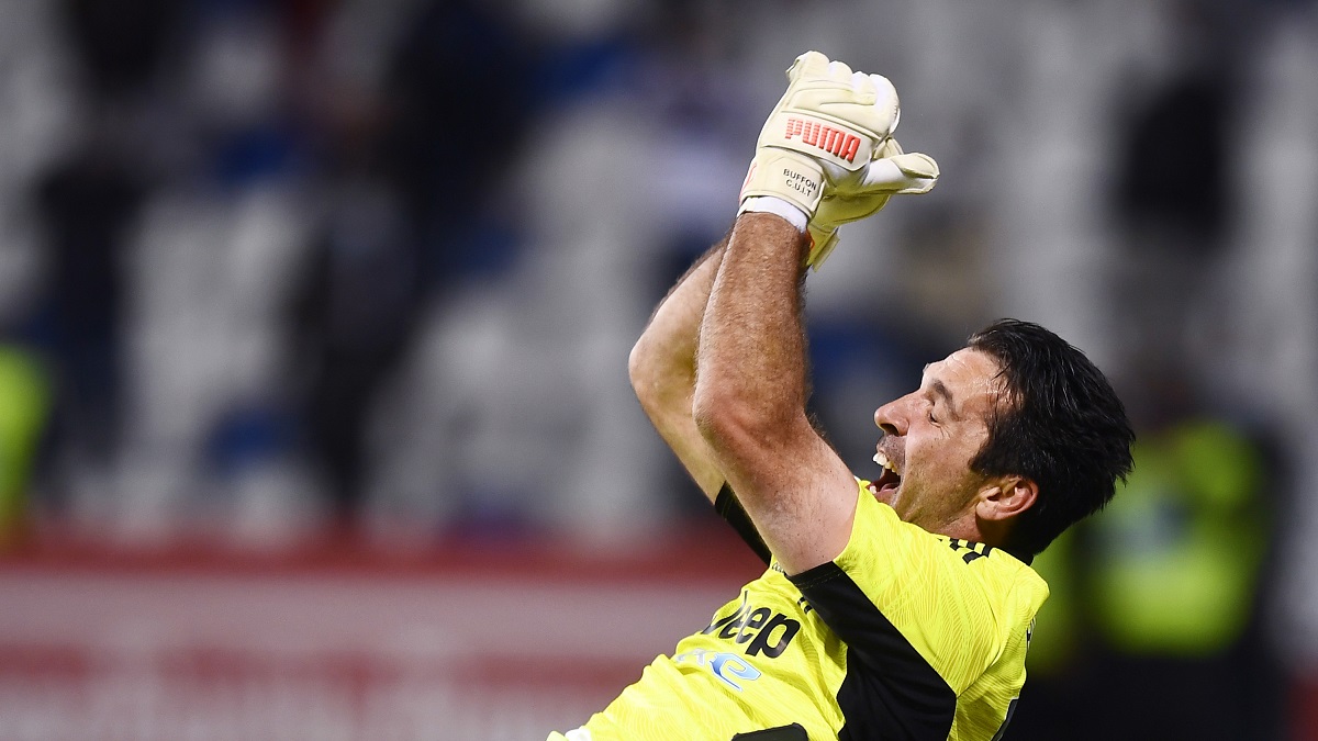 Buffon: «Ho avuto la depressione e ne sono uscito. Perché avevo messo la maglia numero 88. Le scommesse? Non l'ho mai fatte sul calcio. E sul gol di Muntari dico questo…» 36 Buffon 2NC9133