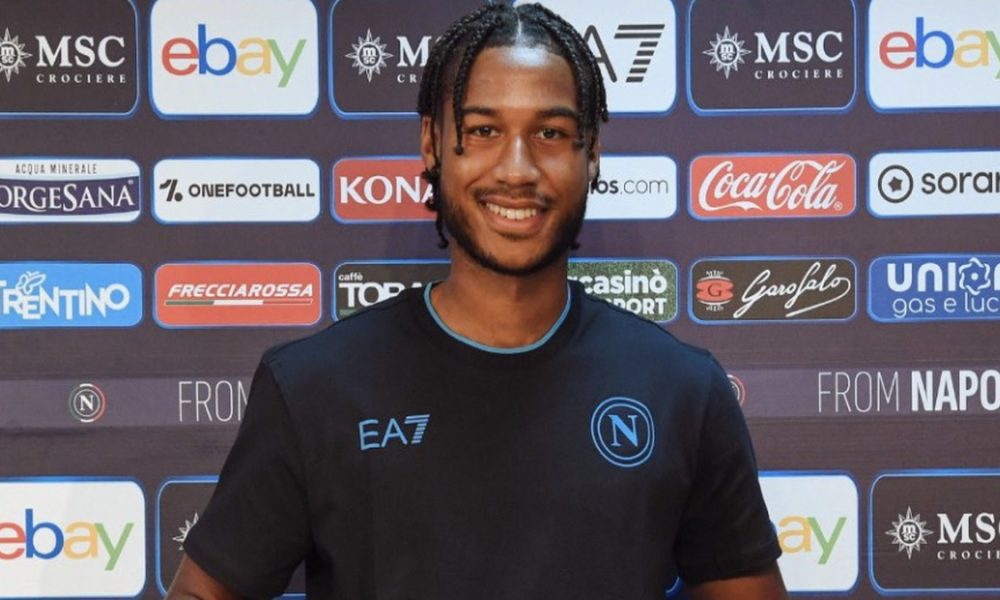 Il Napoli valuta il futuro di Cajuste: Ipswich, Besiktas e Neom sullo svedese