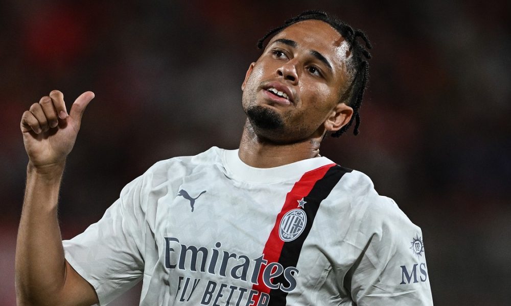 Calciomercato Milan: Okafor a un passo dalla cessione. L’ultima offerta del Leeds
