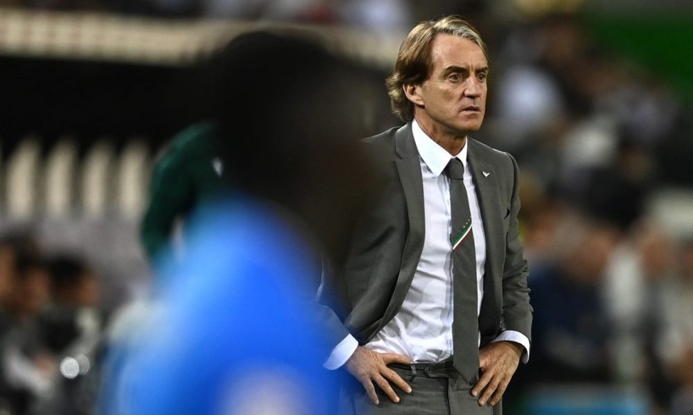 Mancini chiama l’Italia: «È stata colpa mia, è stato un errore lasciare la Nazionale. Ora sono pronto a tornare per quel debito con i tifosi. E sul Mondiale ho un sogno»