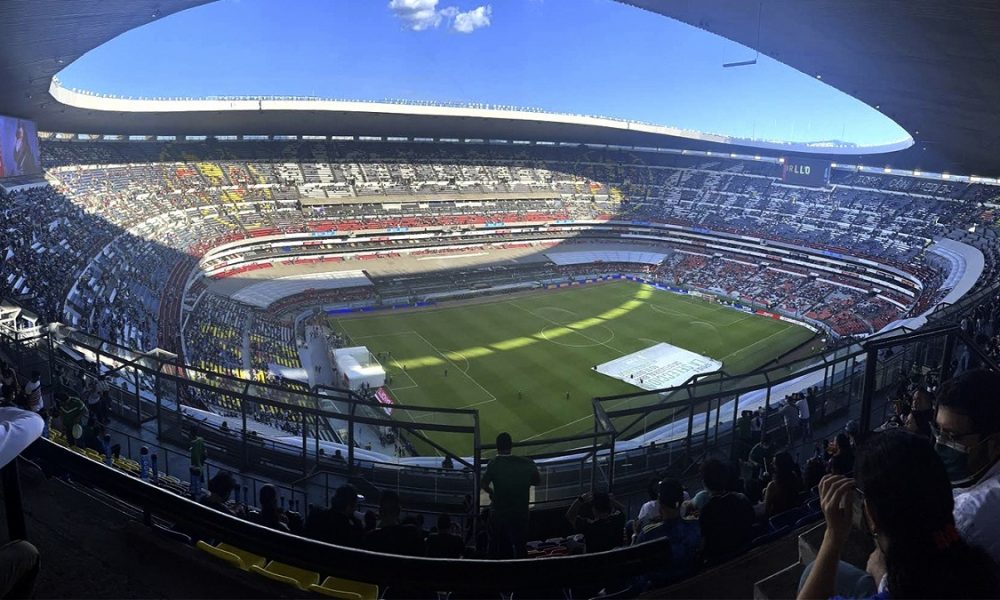 Messico, tifoso precipita dagli spalti e muore durante l’amichevole con il Portogallo allo Stadio Azteca