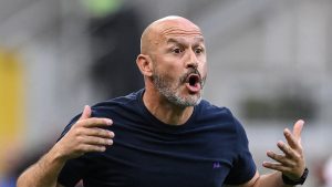 Fiorentina, Italiano: «Persi 2 punti, Nzola pensi alla squadra»