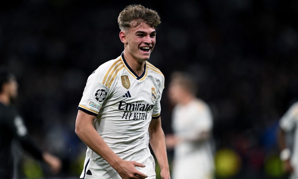 Nico Paz e il piano del Real Madrid: deciso il suo futuro considerando anche il Mondiale per Club. L’indiscrezione