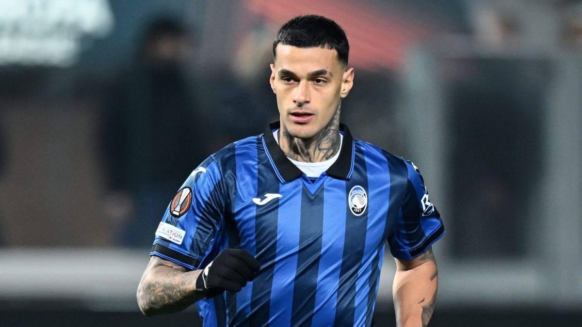 Infortunio Scamacca, problemi per il centravanti dell’Atalanta?