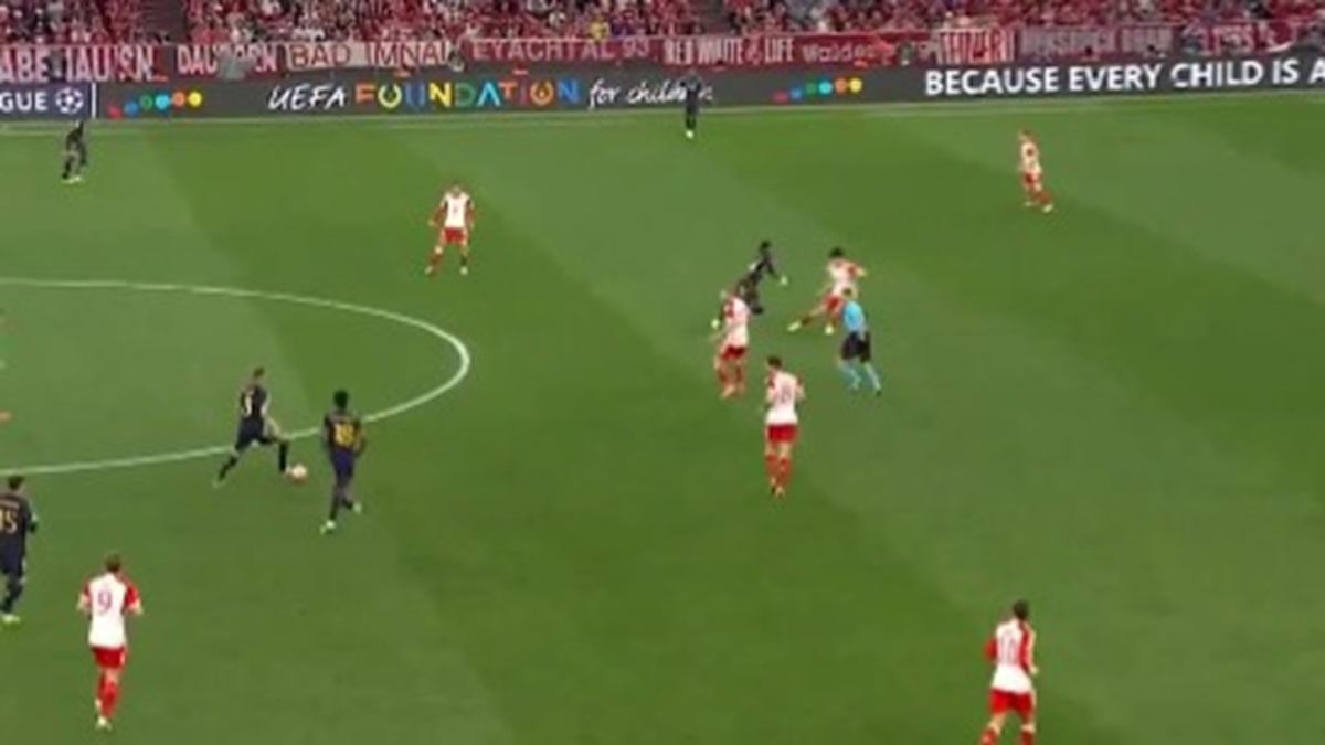 Kroos inventa calcio, Vinicius segna: il Bayern attacca, il Real Madrid è in vantaggio
