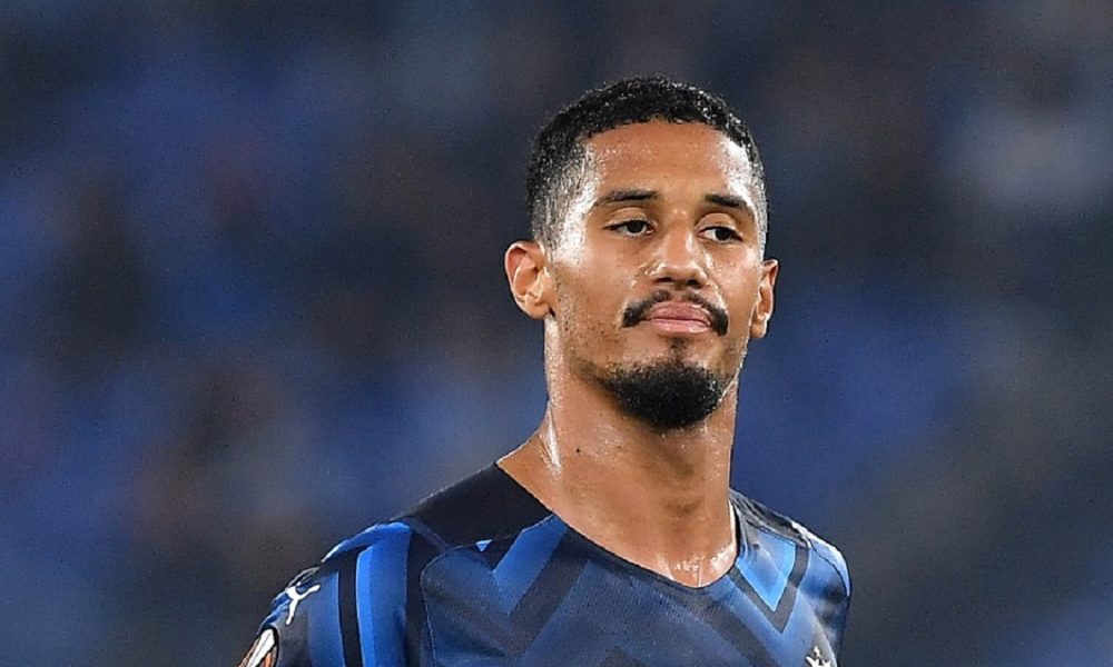 Arsenal, Saliba rinnova fino al 2030: il difensore francese resta a Londra, niente Real Madrid