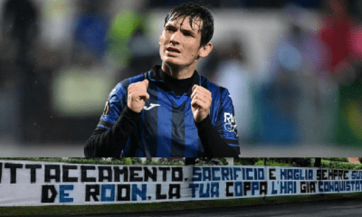 de roon atalanta striscione