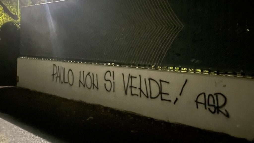 Dybala Roma, i TIFOSI non ci stanno: «Paulo NON SI VENDE» - FOTO 32 Dybala Roma 1