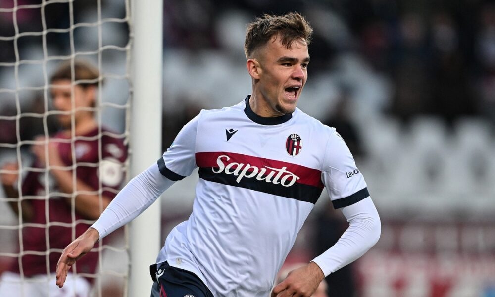 Calciomercato Bologna, Dallinga saluta i rossoblù: intesa totale con il Colonia in prestito