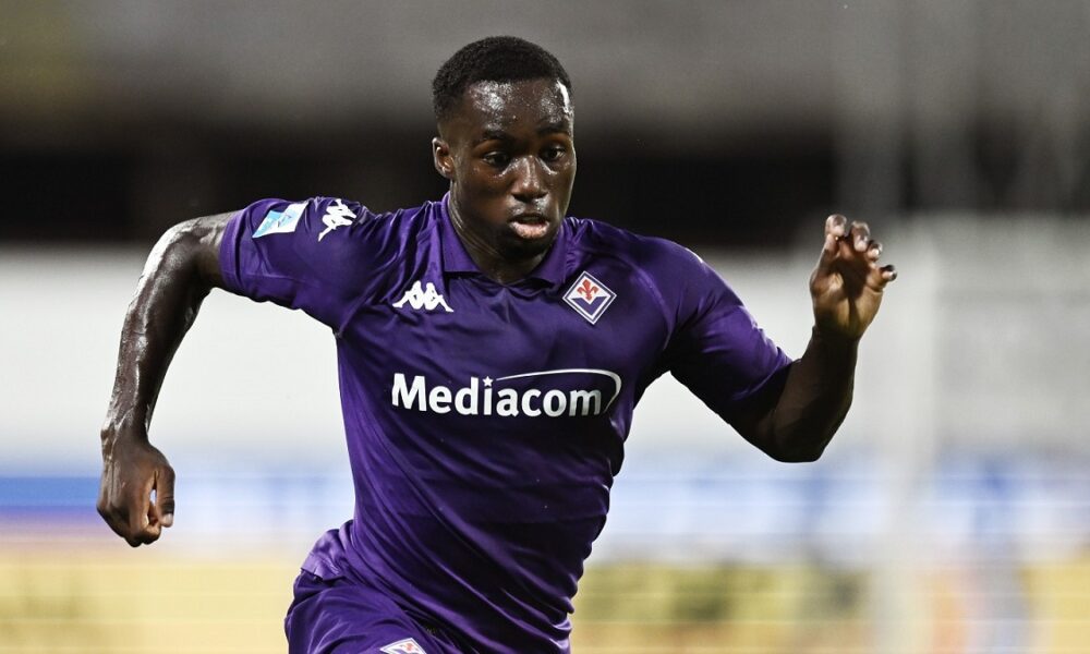 Kayode Fiorentina ai titoli di coda: l’esterno è pronto a volare in Premier League