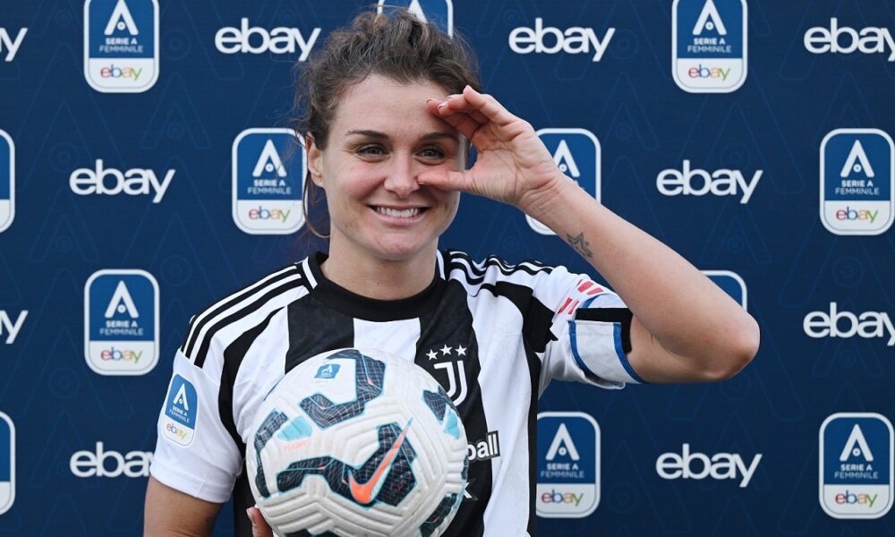 Serie A femminile, la Juve batte la Roma e scappa:, tripletta di Girelli +13 sulle giallorosse