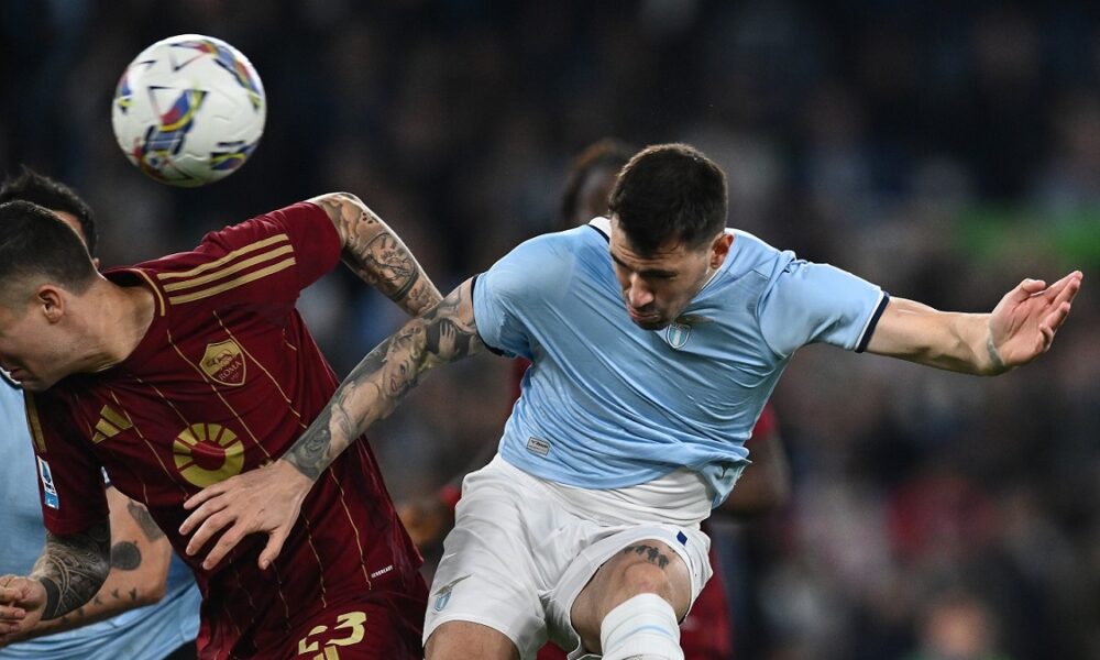 Lazio, Romagnoli gigante: il gol sotto la nord e dietro è un muro, solo Soulé (e Svilar) gli rovinano la festa