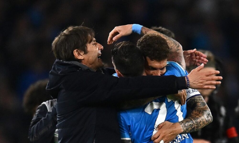 Napoli, «perché Conte ora può credere nello Scudetto». Pressione psicologica e mind games, l’analisi di Gazzetta
