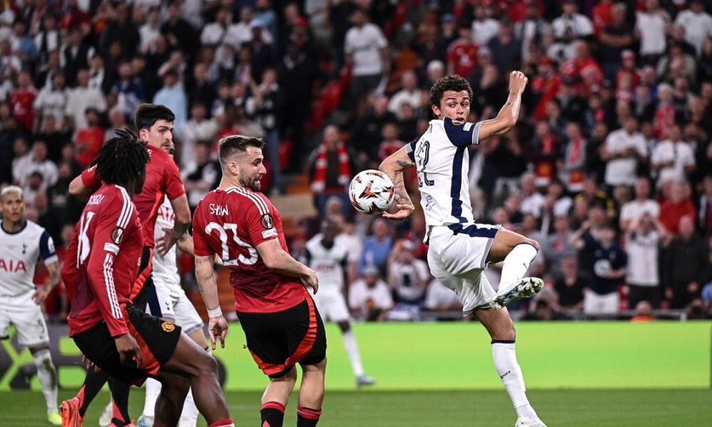 Manchester United, chi sarà l’allenatore della prossima stagione? Prende piede questo nome, è balzato in pole position!