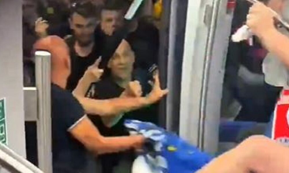 PSG Inter, scontri tra le tifoserie prima del calcio d’inizio: bloccate le linee di metropolitana a Monaco – VIDEO