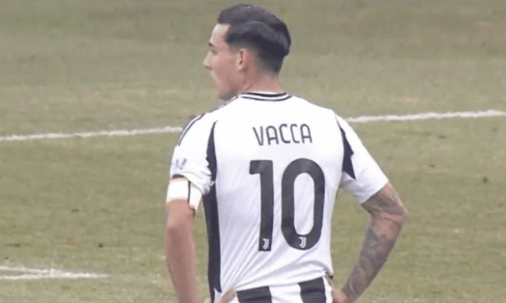 Calciomercato Juventus, offerte dalla B respinte per lui, ora arriva il rinnovo fino al 2028 I retroscena sul gioiello della Next Gen, Alessio Vacca: 19 gol in Under 20 e già protagonista in C. Intesa di massima raggiunta