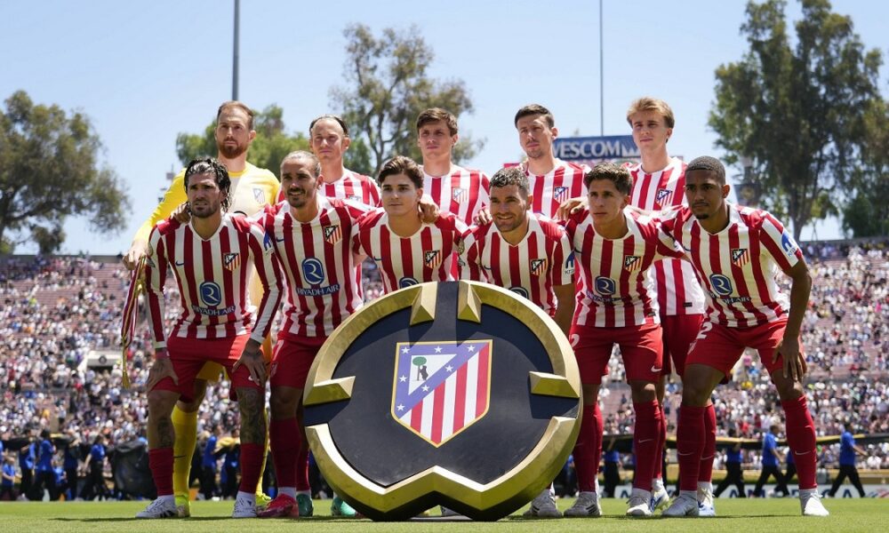 Calciomercato estero, Gallagher via dall’Atletico? Il centrocampista alimenta le voci del passaggio allo United: «Minutaggio? Non sono soddisfatto»