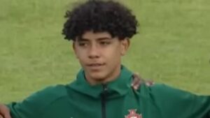 Cristianinho debutta con la Nazionale Under 16 del Portogallo: il figlio di Cristiano Ronaldo in campo nei minuti finali 2 Cristiano Ronaldo Junior