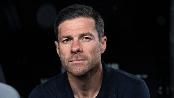 Xabi Alonso in panchina