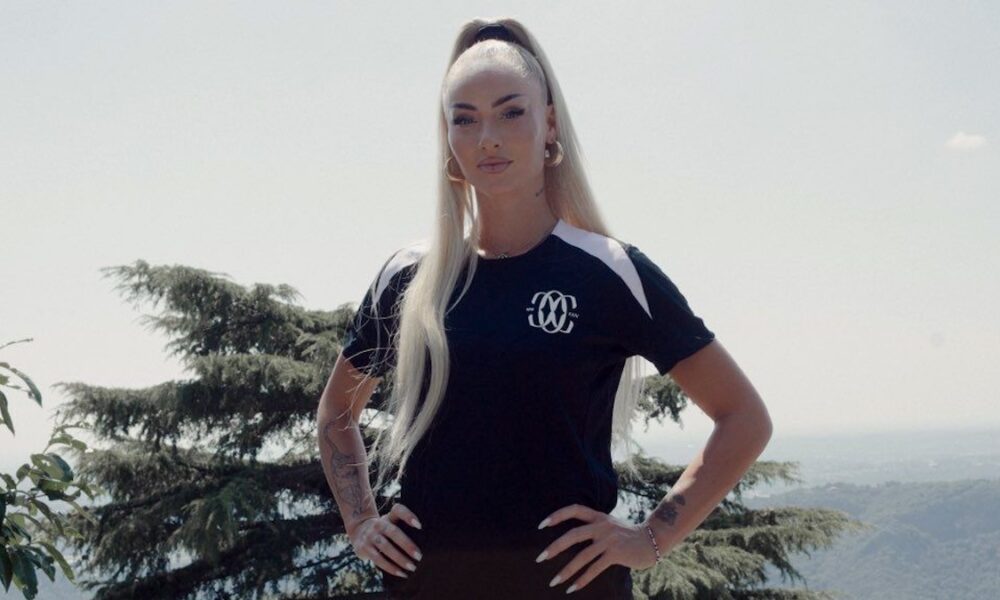 Alisha Lehmann, spazio ridotto anche al Como Women: si apre la possibilità di un’altra partenza verso l’estero
