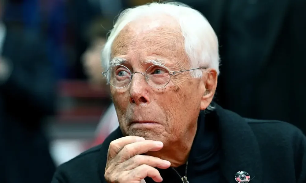 Morto Giorgio Armani, è scomparso il re della moda. Aveva 90 anni