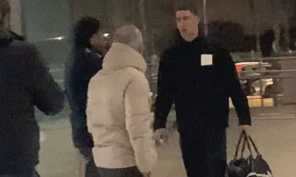 Fiorentina Juve, inizia la ‘missione viola’: i bianconeri di Spalletti decollano da Caselle, c’è Vlahovic – VIDEO