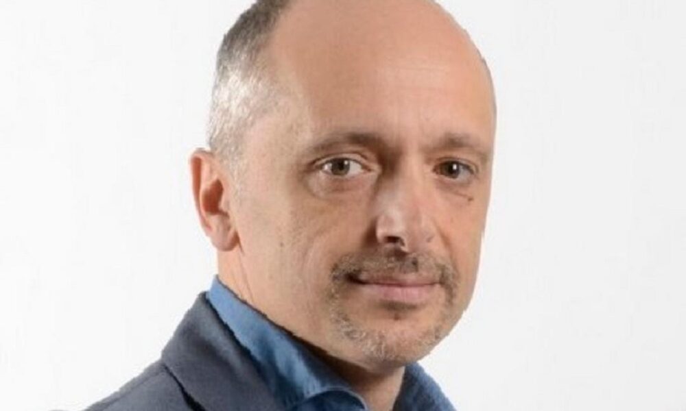 Capuano consiglia alla Fiorentina: «Hai visto la Juve con i ‘tifosi’? Sarebbe carino che anche a Firenze, dopo lo spettacolo indecente, ci facessero sapere qualcosa…»