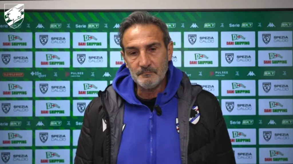 Conferenza stampa Gregucci in vista di Sampdoria Carrarese: «Tutte le partite sono importanti, vanno affrontate con coraggio e più fiducia. Pafundi titolare? Dico questo»