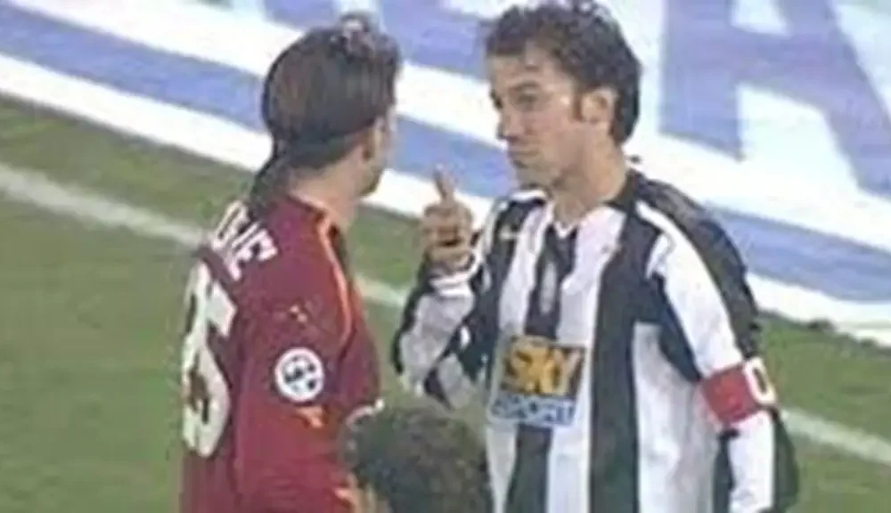 Cufrè torna sullo schiaffo a Del Piero: «Sono cose che possono succedere. Chiarito? Non mi interessa farlo. In quella partita si avvertiva qualcosa di strano in campo, non avremmo mai potuto vincere è stata rubata»