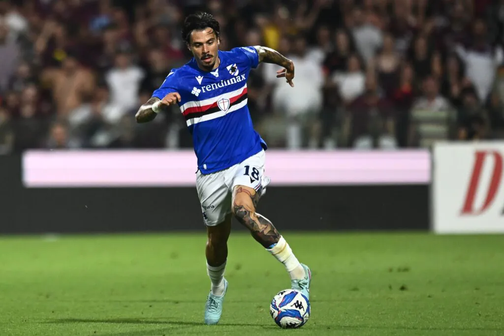 Sampdoria, Venuti spiega il momento blucerchiato: «Siamo dentro un frullatore di emozioni negative, ma il gruppo è sano. Ci dispiace non aver rispetto le aspettative» Sampdoria, Venuti spiega il momento blucerchiato: «Siamo dentro un frullatore di emozioni negative, ma il gruppo è sano. Ci dispiace non aver rispetto le aspettative»